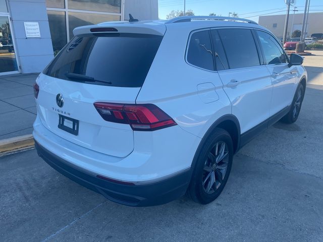 2022 Volkswagen Tiguan SE