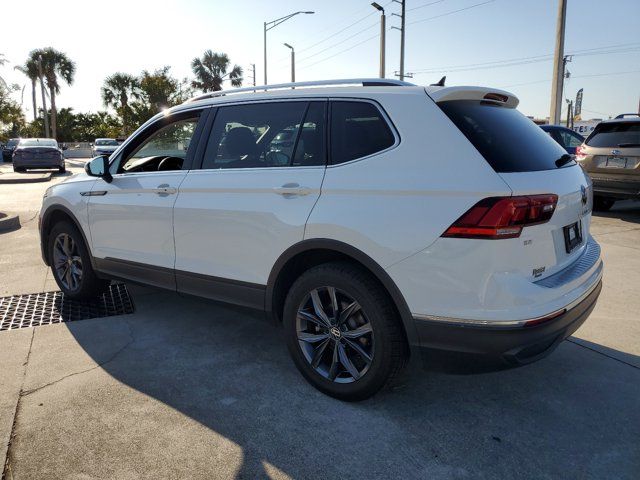 2022 Volkswagen Tiguan SE