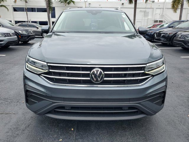 2022 Volkswagen Tiguan SE