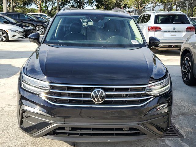 2022 Volkswagen Tiguan SE