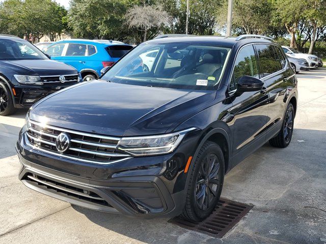 2022 Volkswagen Tiguan SE