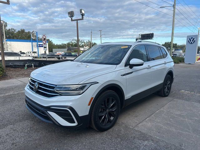 2022 Volkswagen Tiguan SE