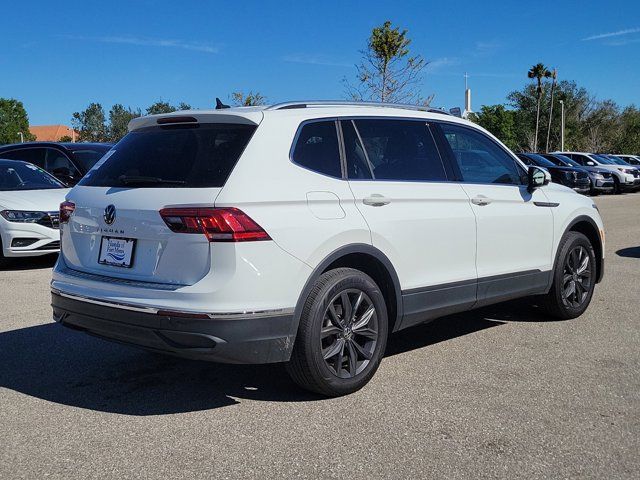 2022 Volkswagen Tiguan SE