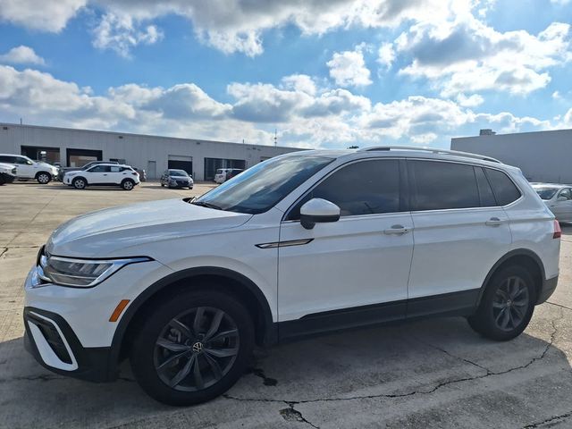 2022 Volkswagen Tiguan SE