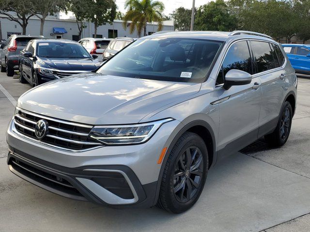 2022 Volkswagen Tiguan SE