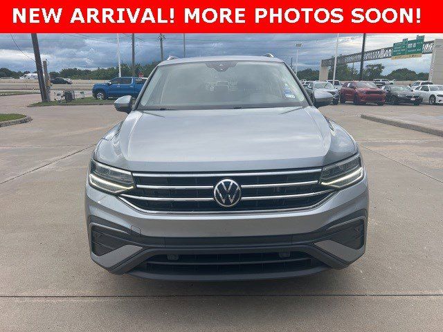 2022 Volkswagen Tiguan SE