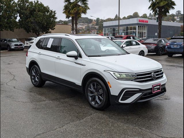 2022 Volkswagen Tiguan SE