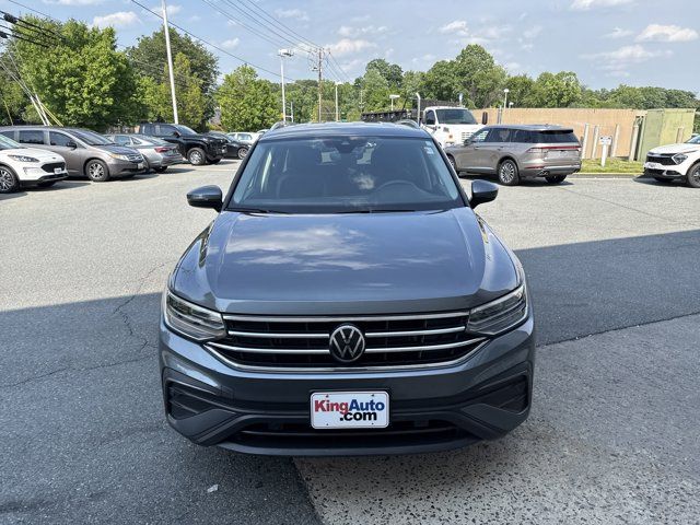2022 Volkswagen Tiguan SE