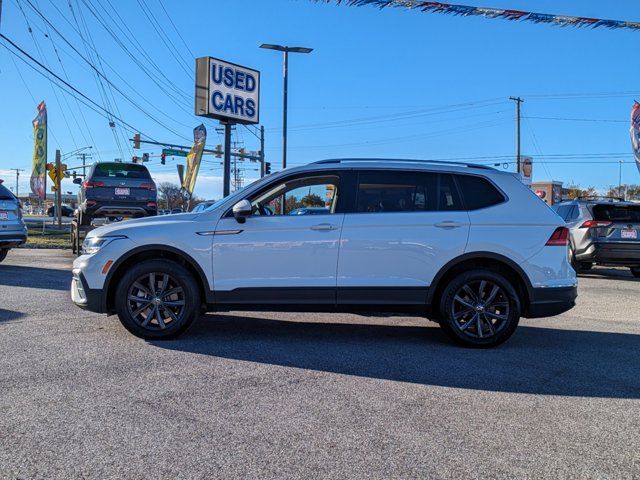 2022 Volkswagen Tiguan SE