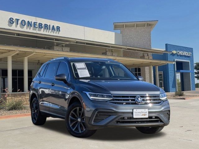 2022 Volkswagen Tiguan SE