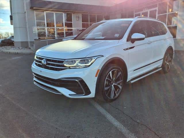 2022 Volkswagen Tiguan SEL R-Line