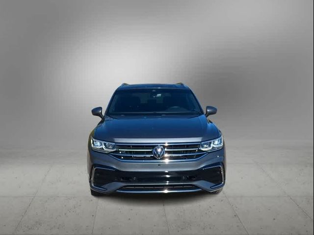 2022 Volkswagen Tiguan SEL R-Line