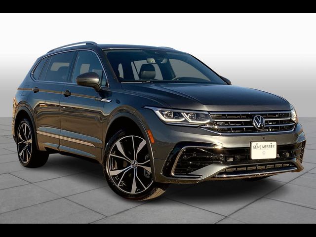2022 Volkswagen Tiguan SEL R-Line