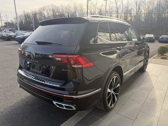 2022 Volkswagen Tiguan SEL R-Line