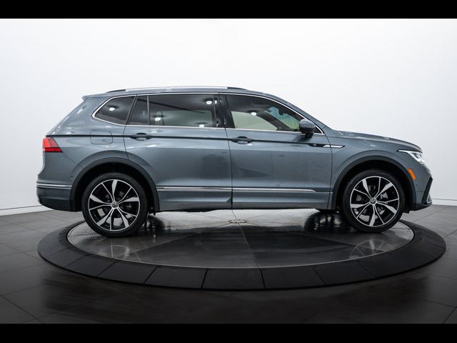 2022 Volkswagen Tiguan SEL R-Line