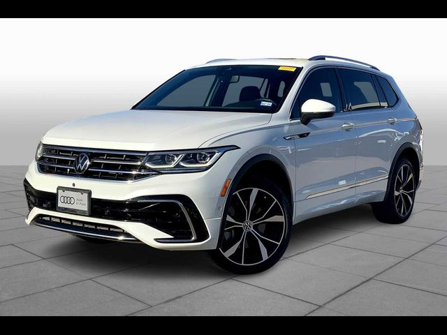 2022 Volkswagen Tiguan SEL R-Line