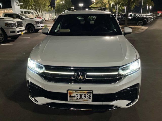 2022 Volkswagen Tiguan SEL R-Line