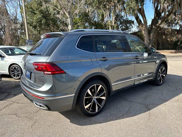 2022 Volkswagen Tiguan SEL R-Line