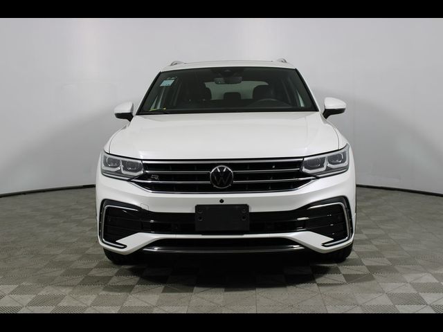 2022 Volkswagen Tiguan SEL R-Line