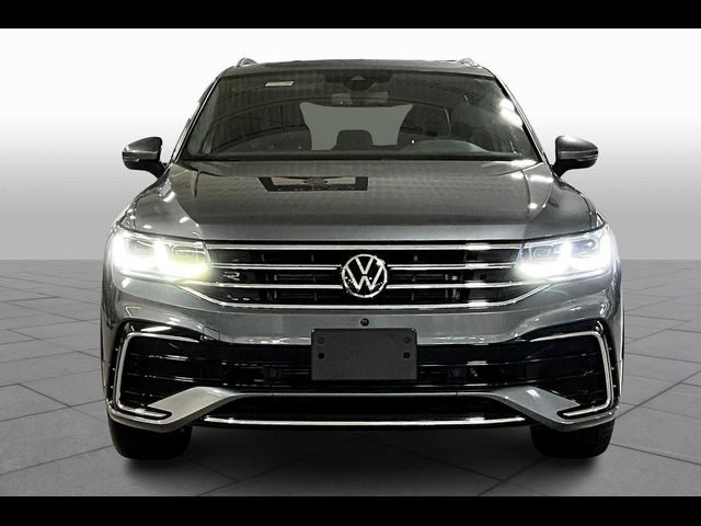 2022 Volkswagen Tiguan SEL R-Line