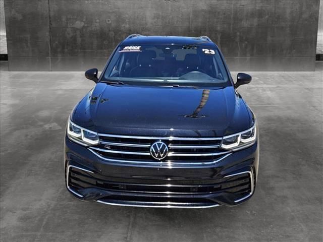 2022 Volkswagen Tiguan SEL R-Line