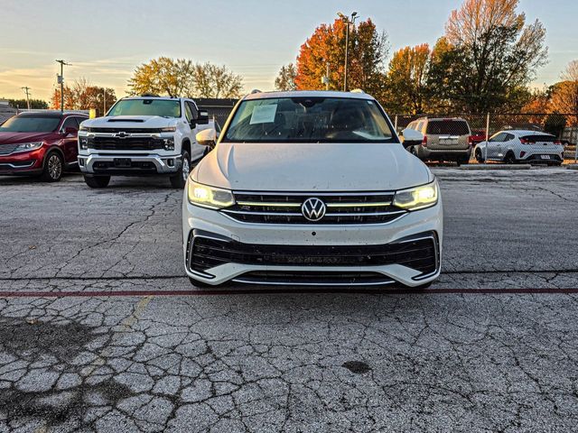 2022 Volkswagen Tiguan SEL R-Line