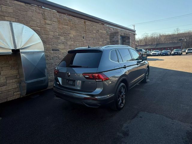 2022 Volkswagen Tiguan SE