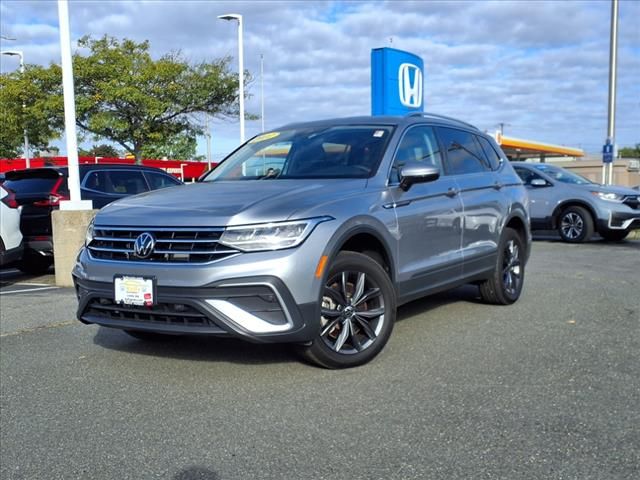 2022 Volkswagen Tiguan SE