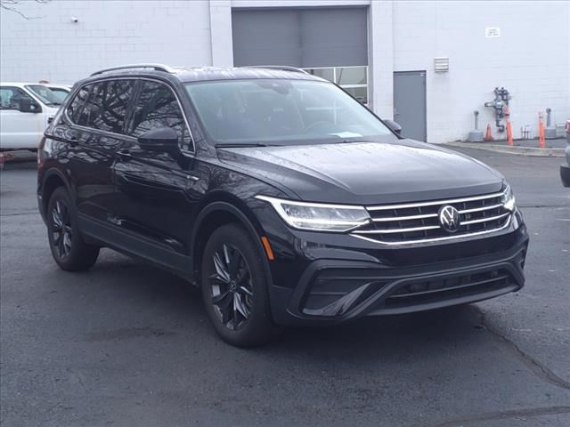 2022 Volkswagen Tiguan SE