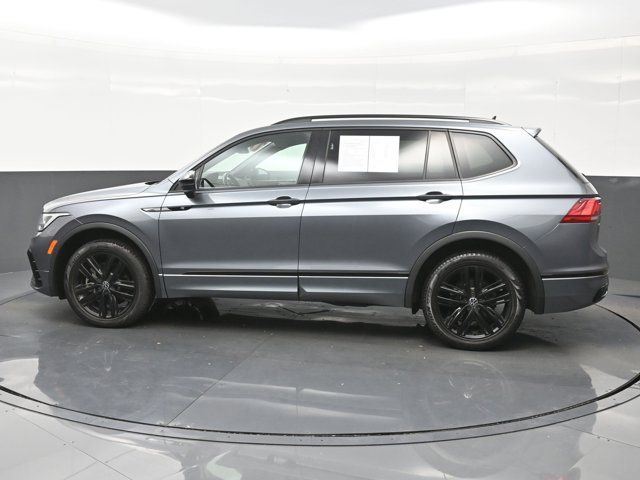 2022 Volkswagen Tiguan SE R-Line Black