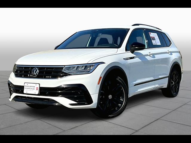 2022 Volkswagen Tiguan SE R-Line Black