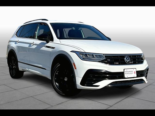 2022 Volkswagen Tiguan SE R-Line Black