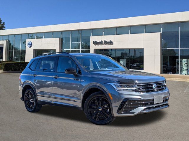 2022 Volkswagen Tiguan SE R-Line Black