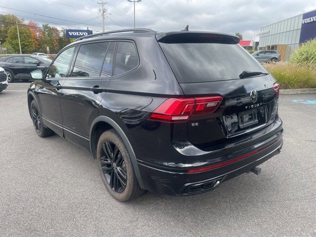 2022 Volkswagen Tiguan SE R-Line Black