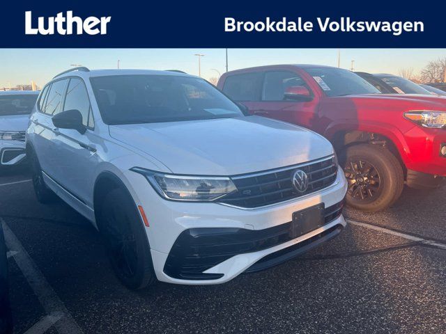 2022 Volkswagen Tiguan SE R-Line Black