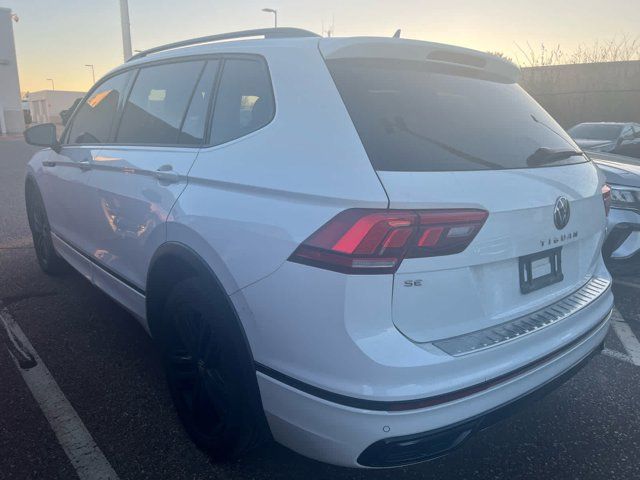 2022 Volkswagen Tiguan SE R-Line Black