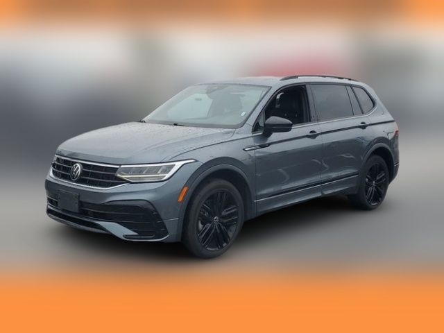 2022 Volkswagen Tiguan SE R-Line Black