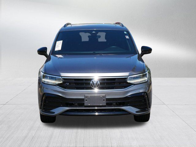 2022 Volkswagen Tiguan SE R-Line Black