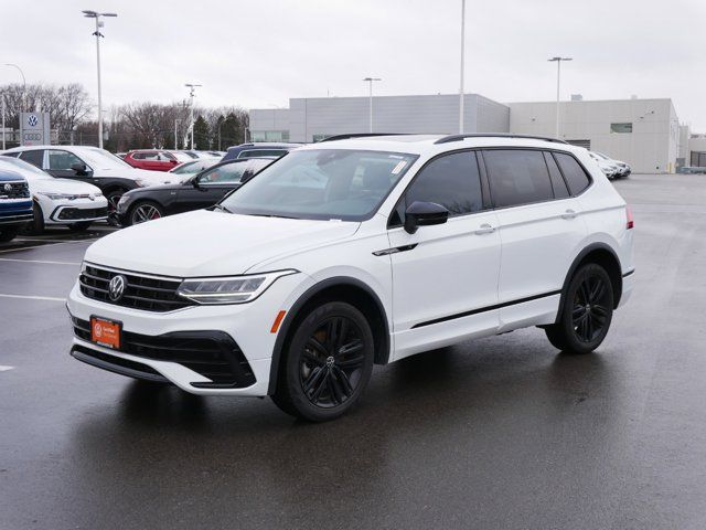 2022 Volkswagen Tiguan SE R-Line Black