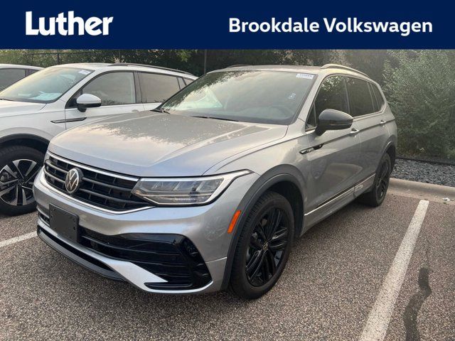 2022 Volkswagen Tiguan SE R-Line Black