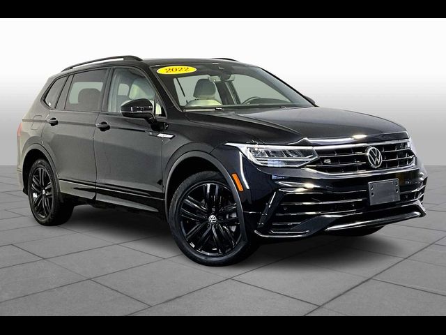 2022 Volkswagen Tiguan SE R-Line Black