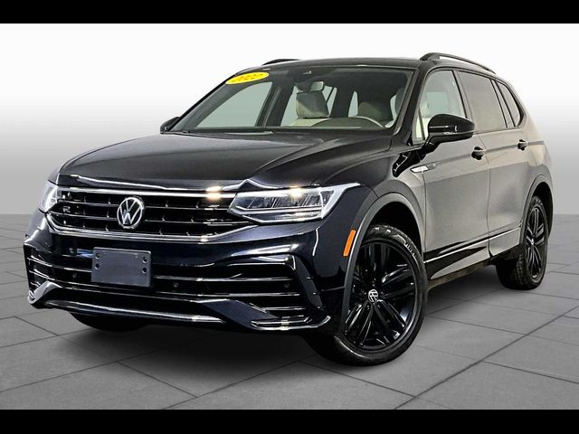 2022 Volkswagen Tiguan SE R-Line Black