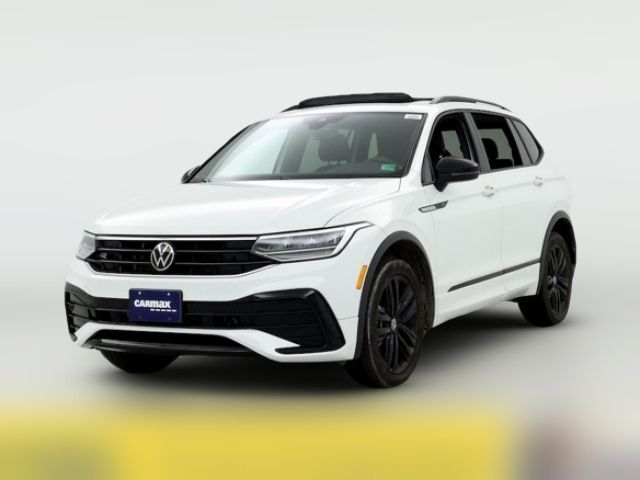 2022 Volkswagen Tiguan SE R-Line Black