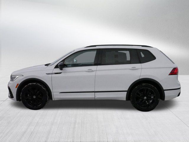 2022 Volkswagen Tiguan SE R-Line Black