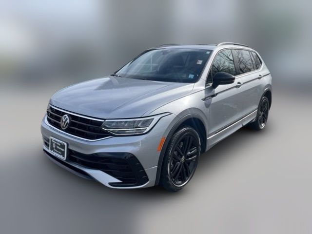 2022 Volkswagen Tiguan SE R-Line Black