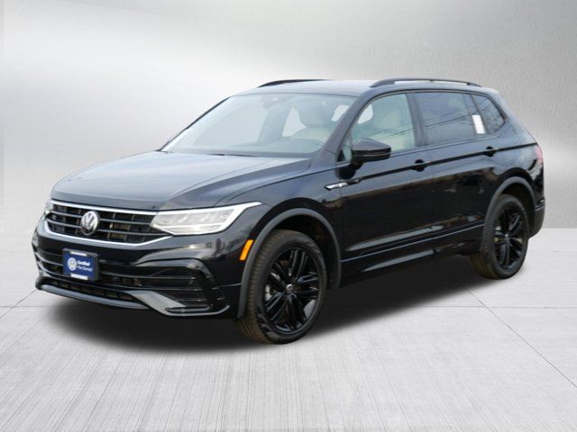 2022 Volkswagen Tiguan SE R-Line Black