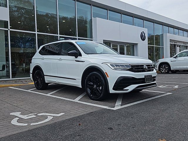 2022 Volkswagen Tiguan SE R-Line Black