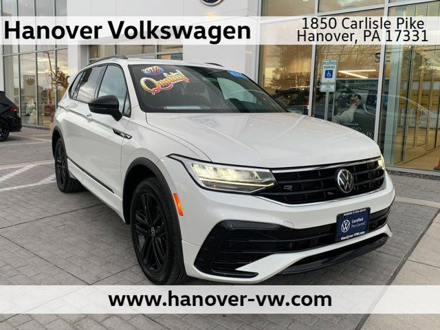 2022 Volkswagen Tiguan SE R-Line Black