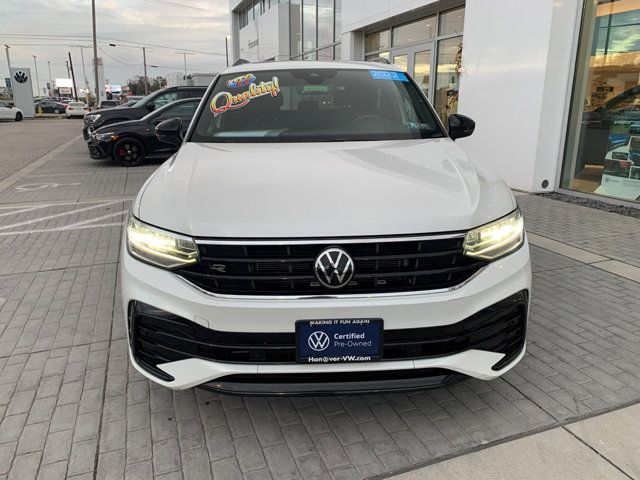 2022 Volkswagen Tiguan SE R-Line Black