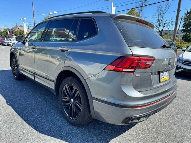 2022 Volkswagen Tiguan SE R-Line Black